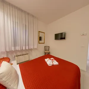 Marconi 1, 2, 3 Casa Stella Verona
